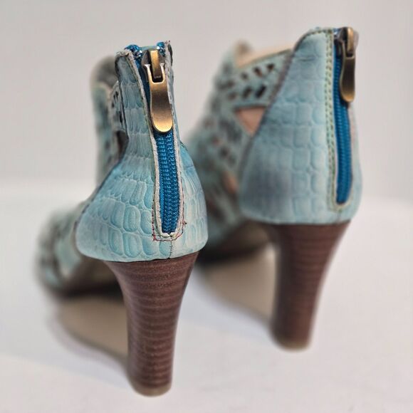 L'Artiste Spring Step Amora Womens 36/5.5-6 Blue Croc Peep Booties Heels Leather - Picture 4 of 8